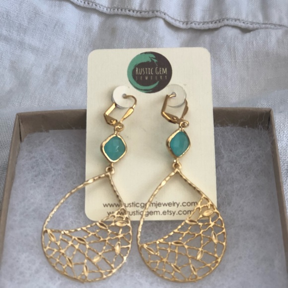 Gold & aqua Rustic Gem chandelier earrings - Picture 4 of 6